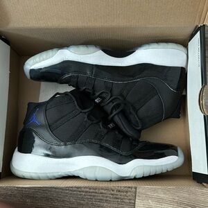 Jordan retro 11 space jam with box youth 6.5